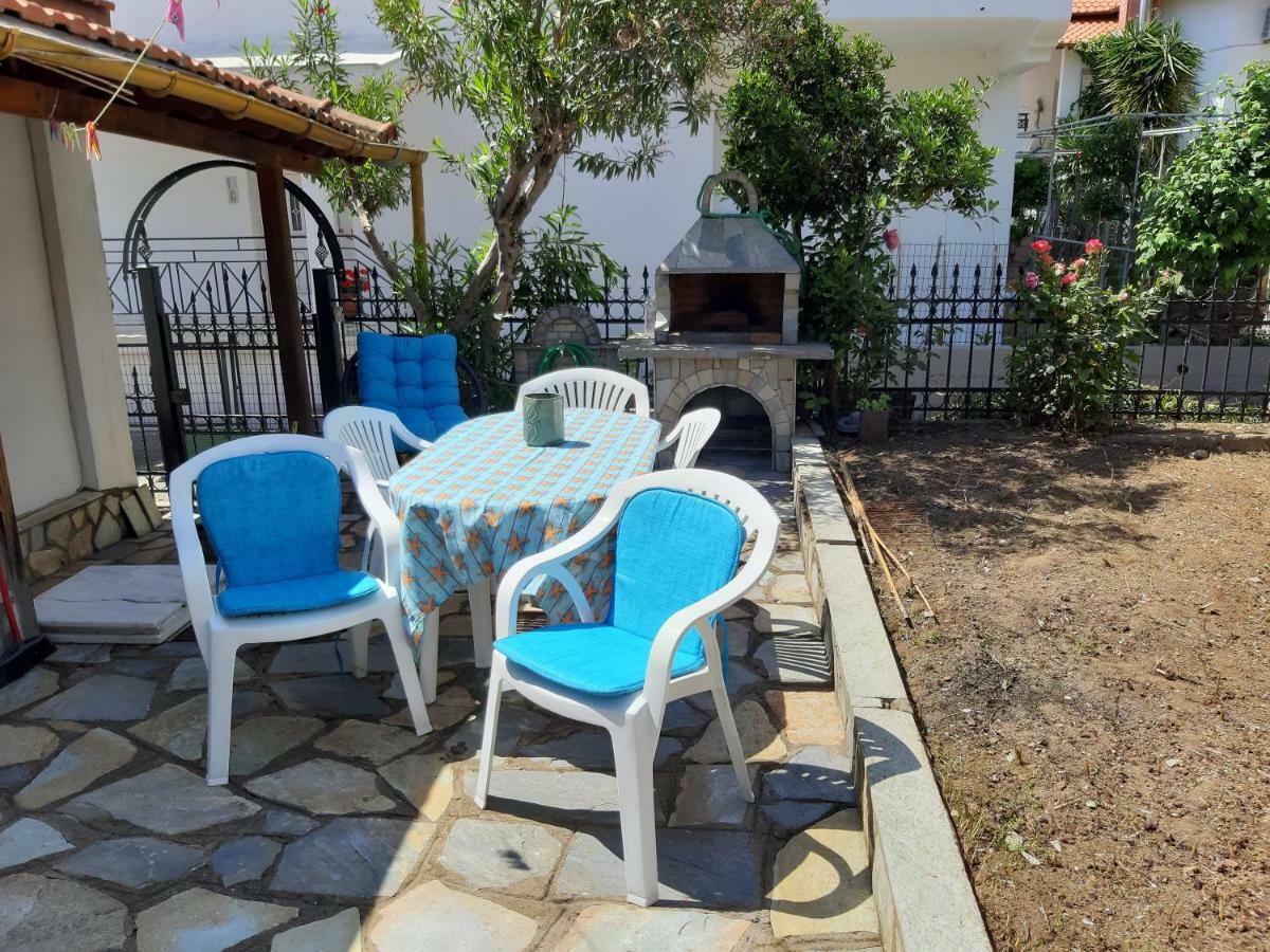 Captain'S Beauty & Wellness House Stratoni Esterno foto